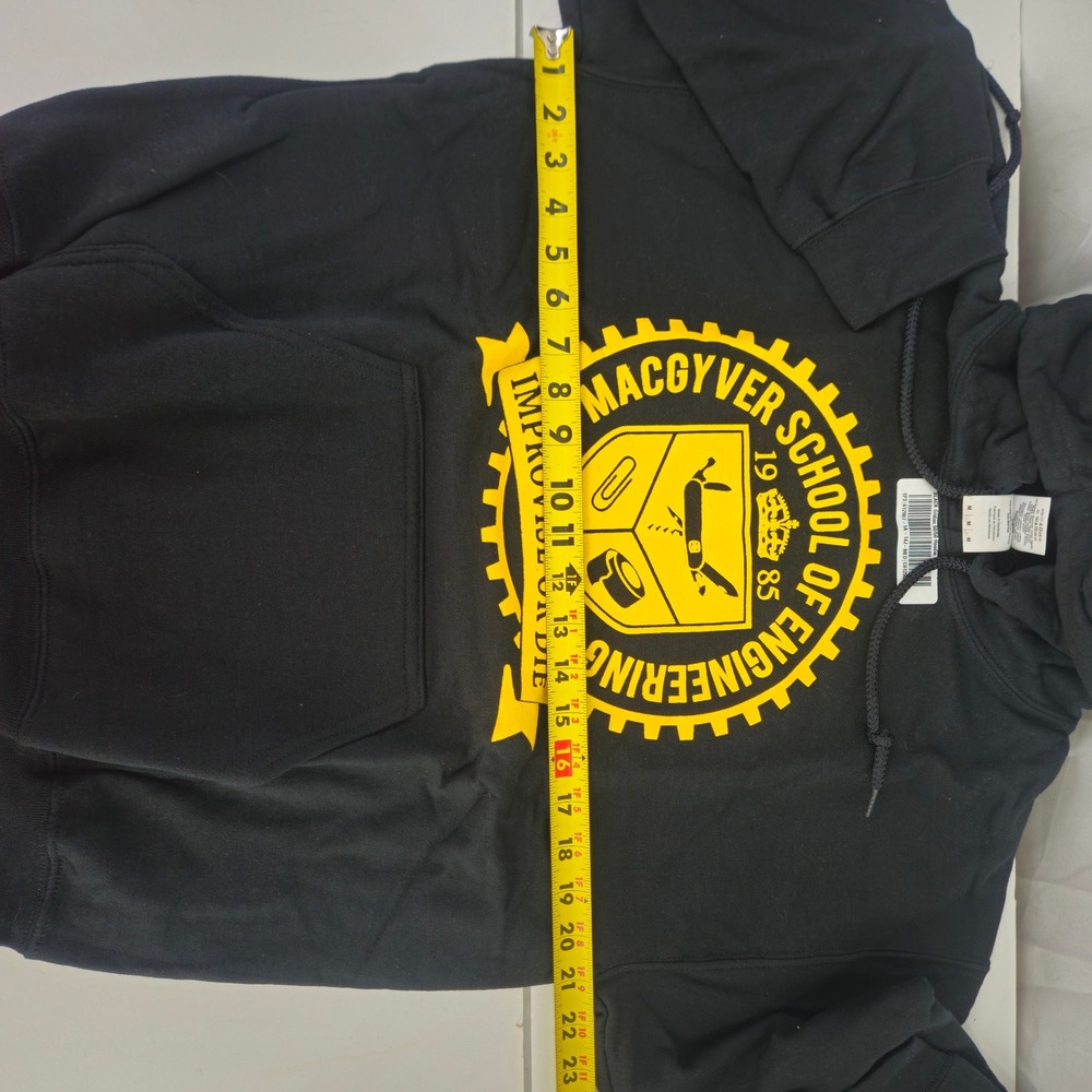 MacGyver School of Engineering Improvise/ Die Black Gildan Hoodie Sweatshirt Med - Picture 3 of 6